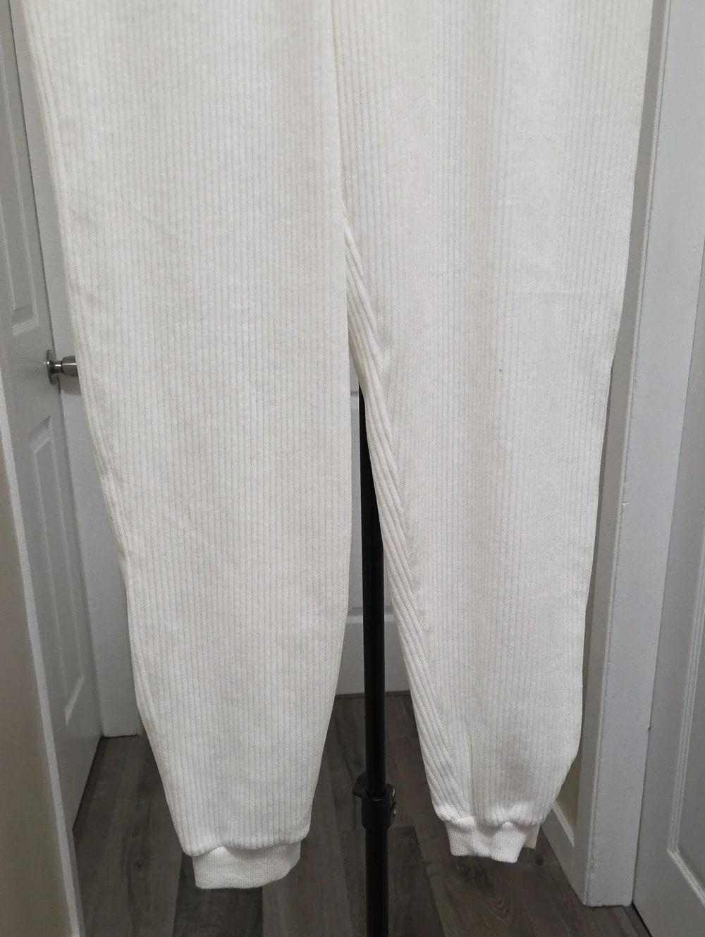 Mavi Cream Ribbed Jogger Sweatpants | Cozy Lounge Athleisure Elastic Waist Soft - Picture 4 of 7